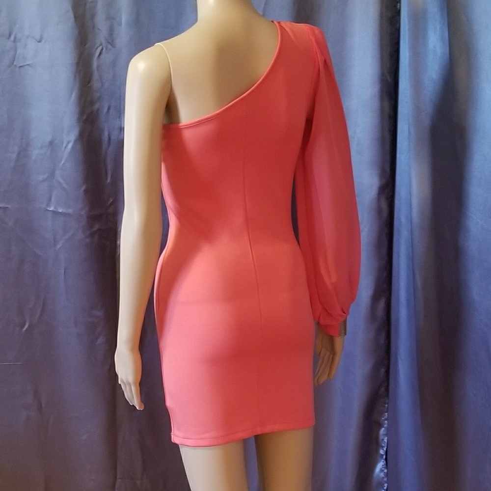 One shoulder bodycon - Picture 3 of 4
